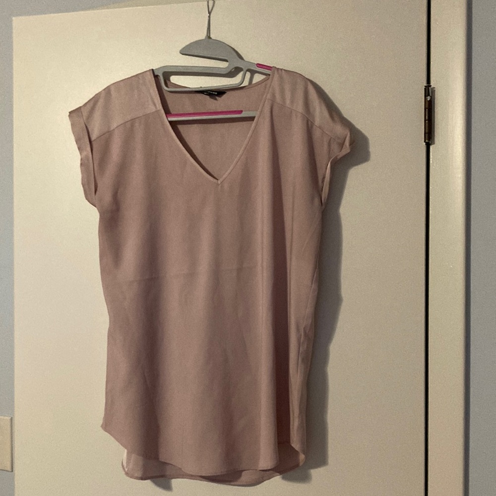 Silky short sleeve top. Champagne color.
